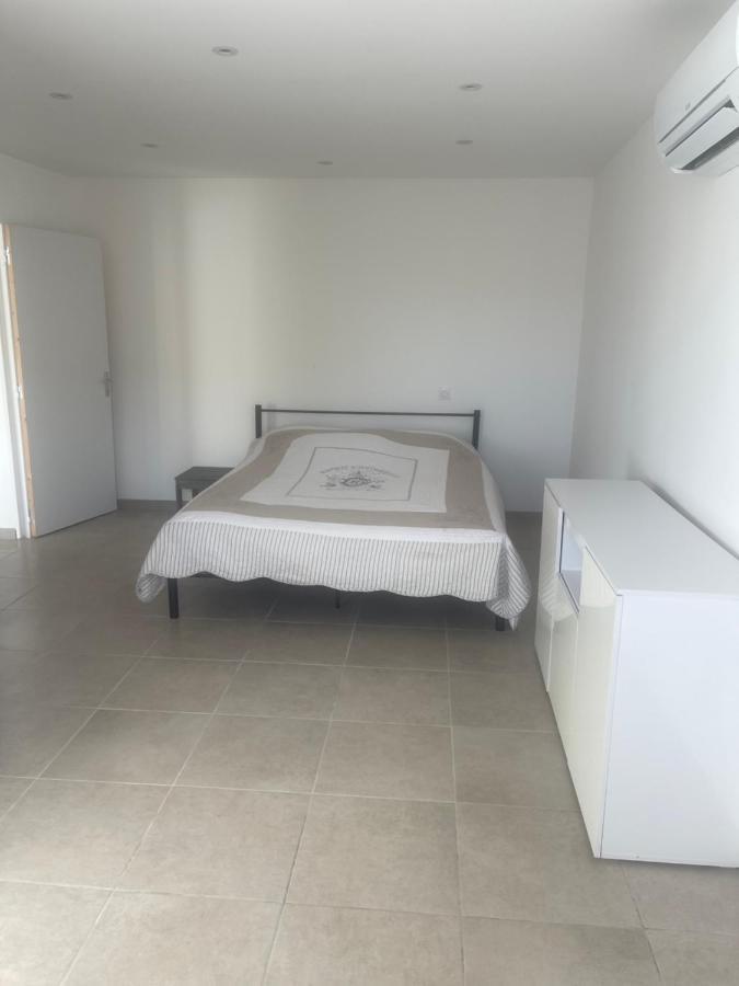 Havre De Paix Apartment Montaren-et-Saint-Mediers Ngoại thất bức ảnh