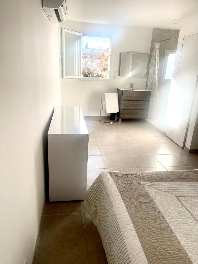 Havre De Paix Apartment Montaren-et-Saint-Mediers Ngoại thất bức ảnh